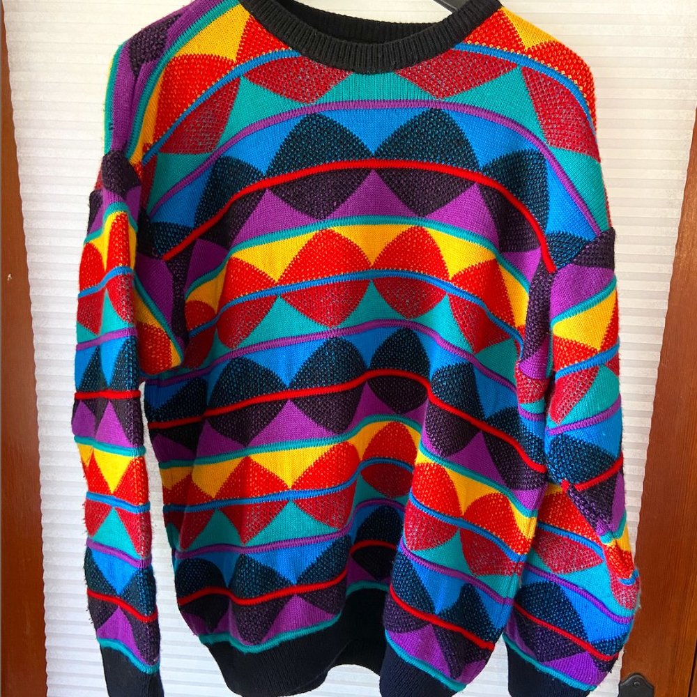 COOJI Sweater. Mens Medium